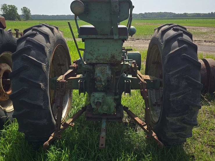 1952-john-deere-60-image-6