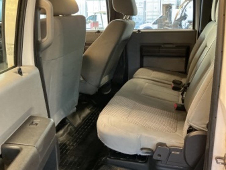 2016-ford-f350-image-26