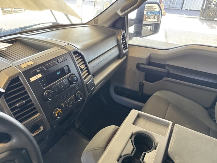 2017-ford-f250-image-21