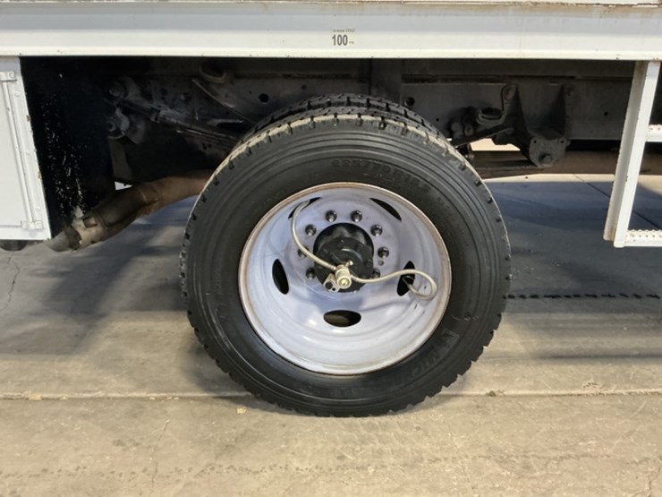 2019-ford-f550-image-8