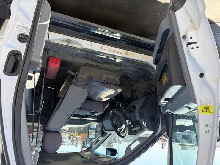 2015-ford-f450-image-21