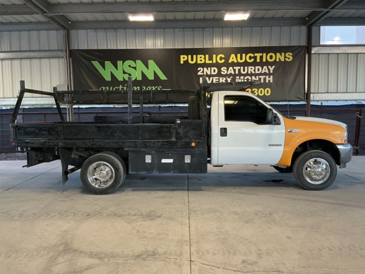 2004-ford-f450-image-1