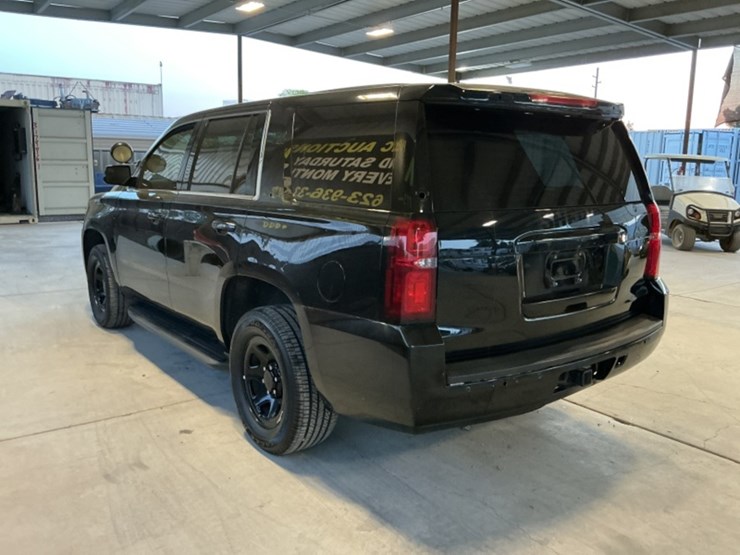2019-chevrolet-tahoe-image-5