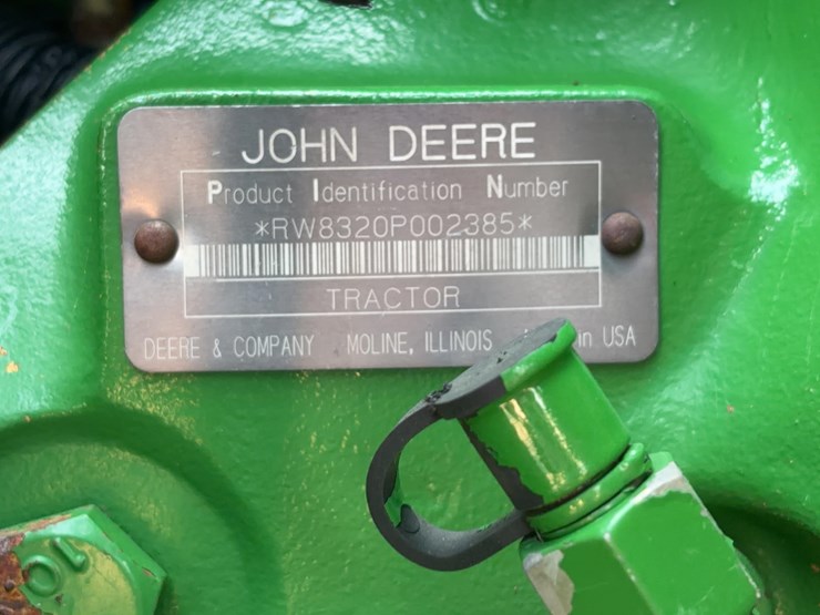 2002-john-deere-8320-image-31