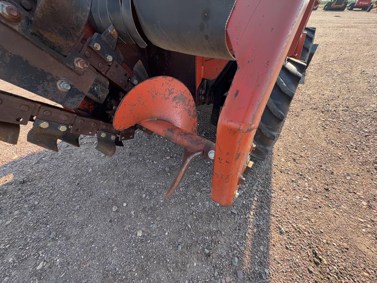 ditch-witch-rt40-image-18