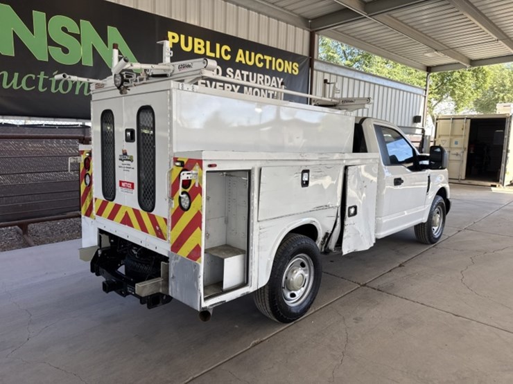 2017-ford-f250-image-8