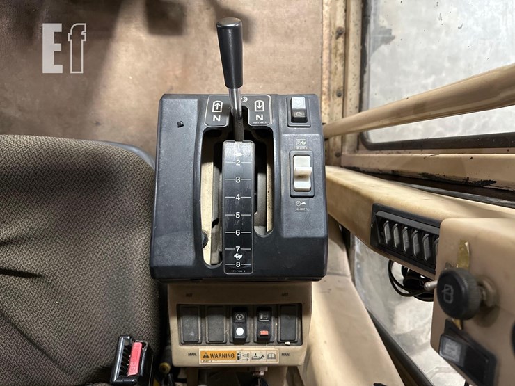 2004-caterpillar-120h-image-22