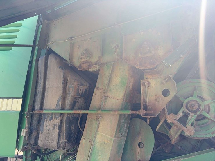 1997-john-deere-9600-image-8