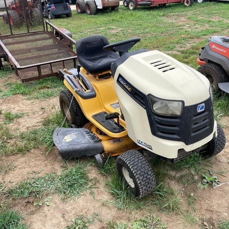 CUB CADET LTX1040