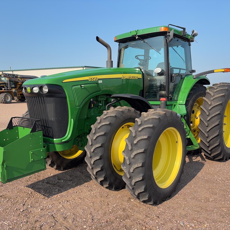 2002 JOHN DEERE 8320