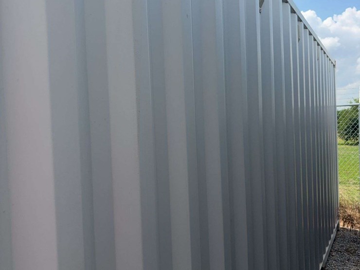 like-new-20ft-shipping-container-image-3