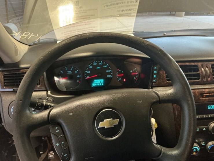 2014-chevrolet-impala-sdn-image-15