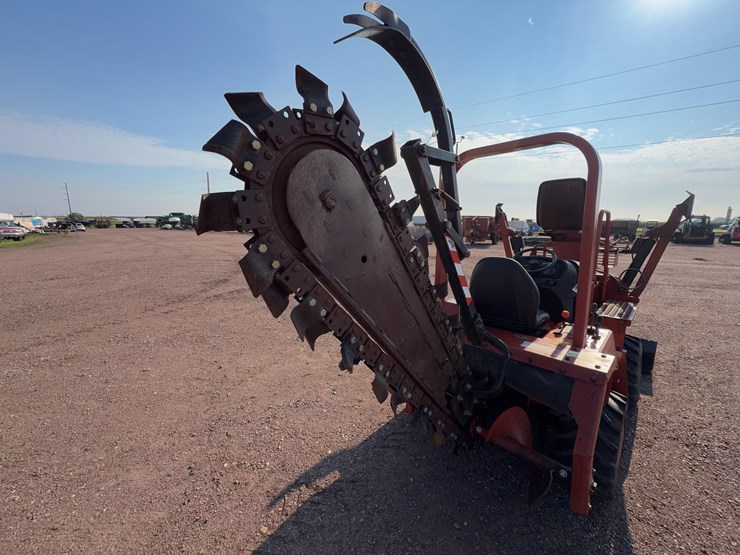 ditch-witch-rt40-image-15
