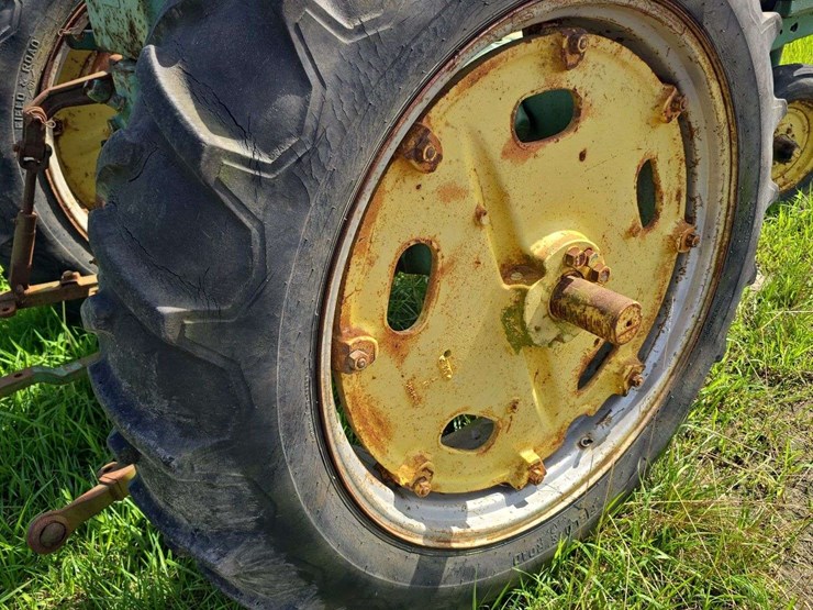 1952-john-deere-60-image-13