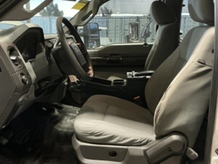 2016-ford-f450-image-24