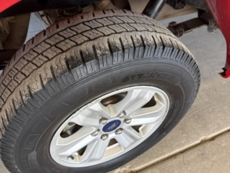 2019-ford-f150-image-9
