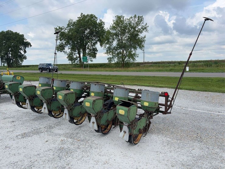 john-deere-694-image-3