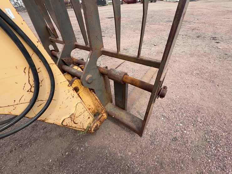 gehl-883-image-23