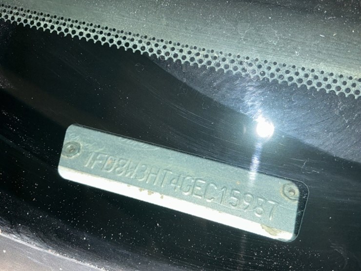 2016-ford-f350-image-16
