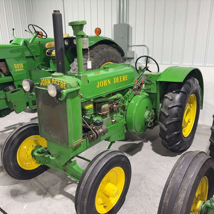 JOHN DEERE AR