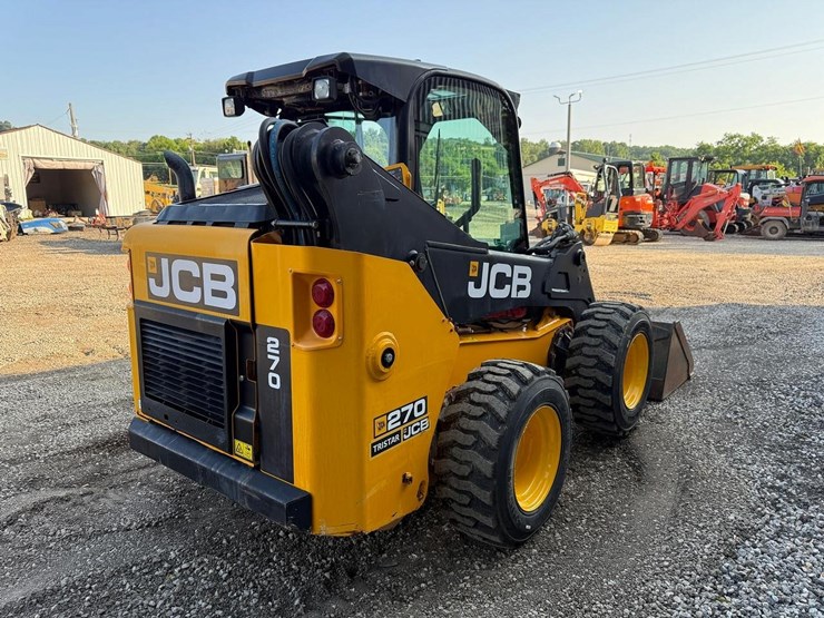 2023-jcb-270-image-4