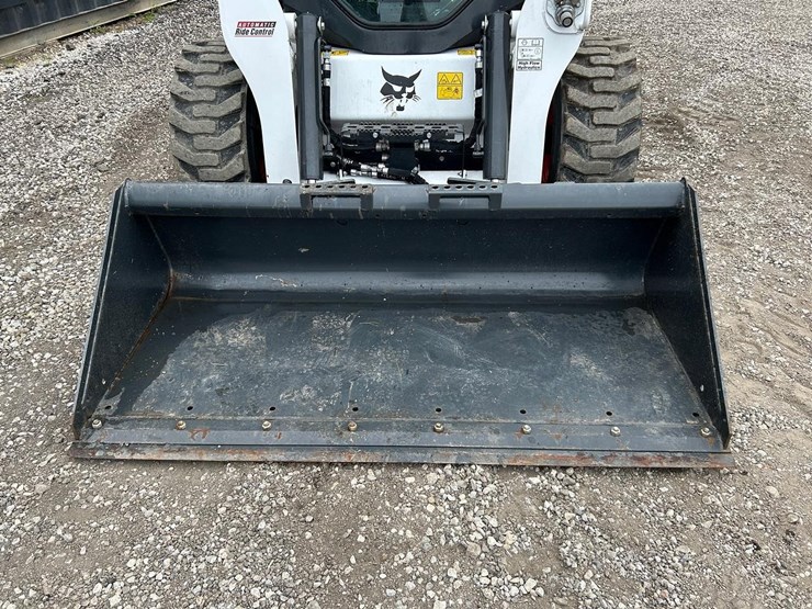 2024-bobcat-s650-image-9