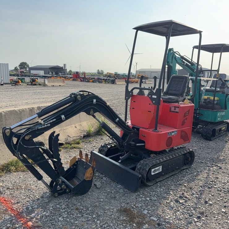 #47122 • Ants ME10 Mini Excavator 202300085 INV#47122