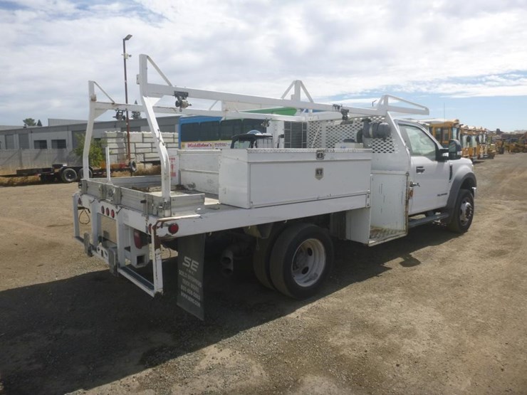 2017-ford-f450-image-3