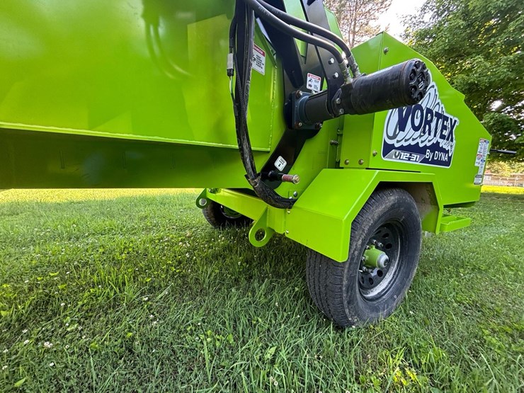 #157-•-2024-vortex-v12-31-towable-brush-chipper-image-23