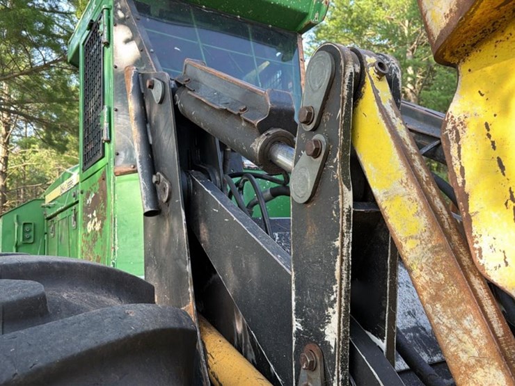 2006-deere-643h-image-18