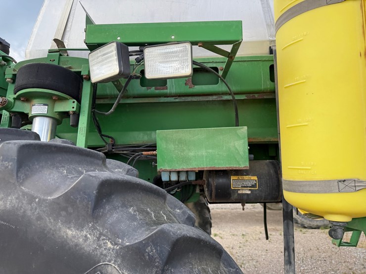 2002-john-deere-4710-image-21