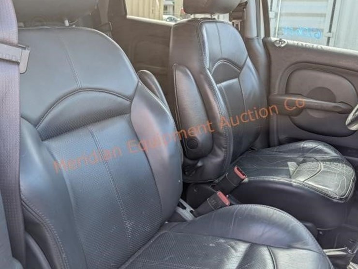 2003-chrysler-pt-cruiser-image-17