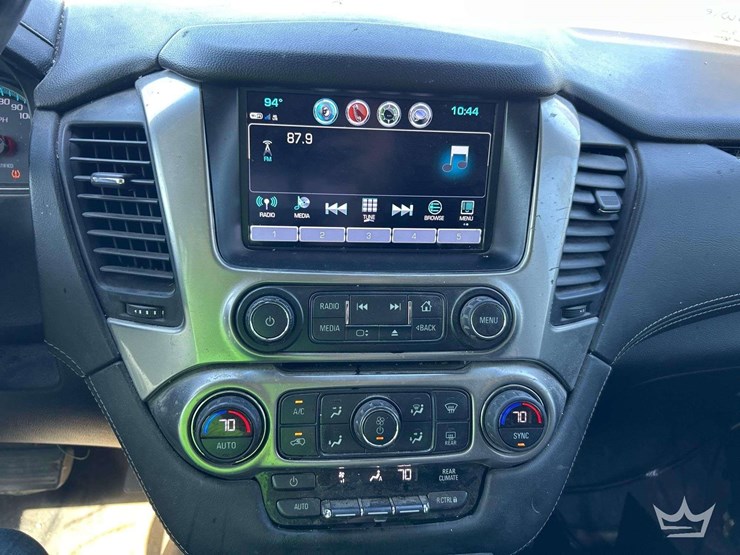 2019-chevrolet-tahoe-image-16