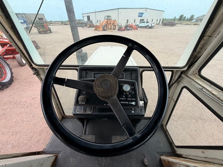 1978-case-2290-tractor-image-30