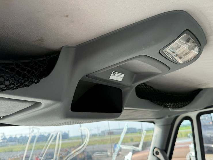 2007-international-durastar-4300-image-114