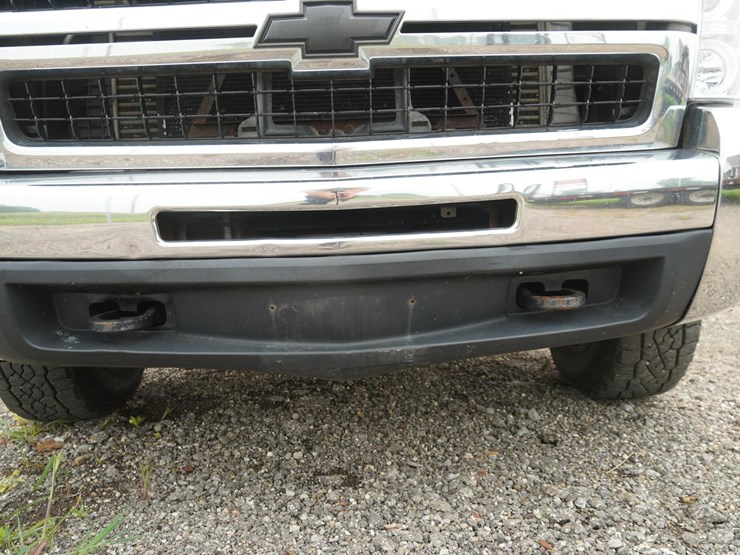 2008-chevrolet-2500-image-32