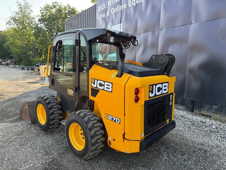 2023-jcb-270-image-2