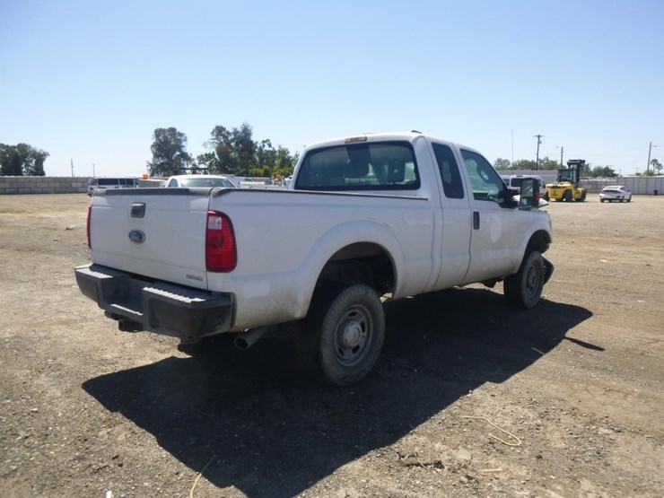 2016-ford-f250-image-4