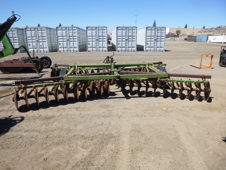 john-deere-15-image-5