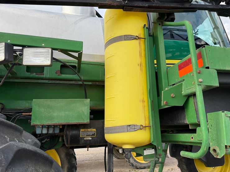 2002-john-deere-4710-image-26