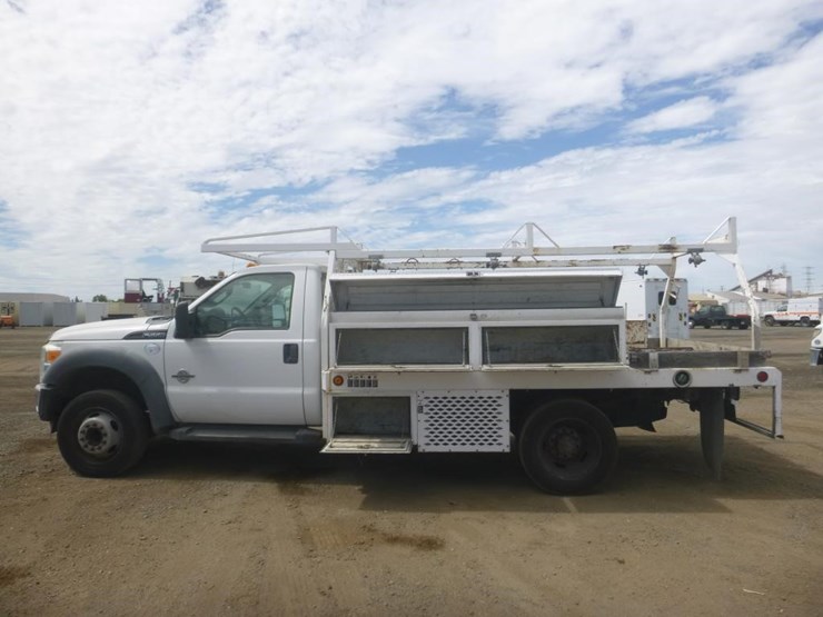 2012-ford-f550-image-5