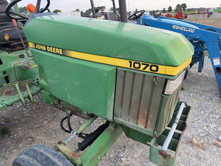 john-deere-1070-image-23