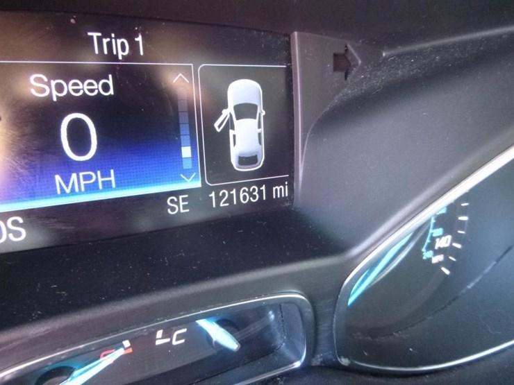 2015-ford-escape-image-14