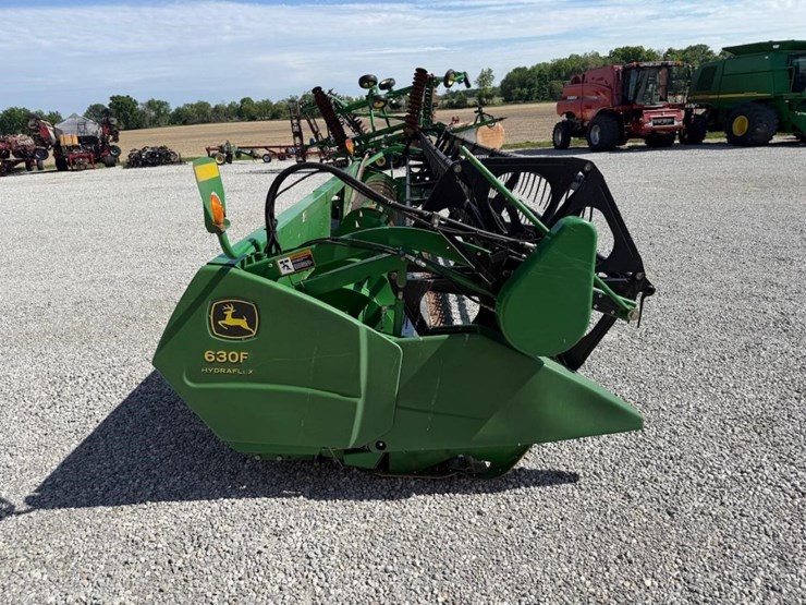 2006-john-deere-630f-image-8