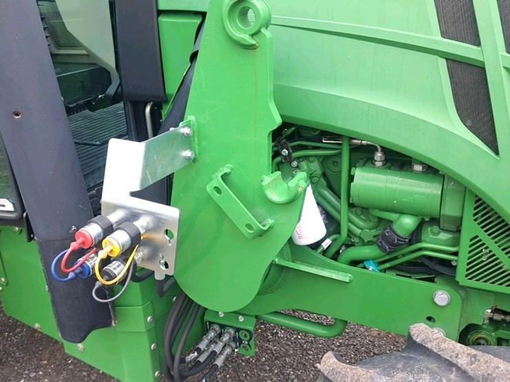 2019-john-deere-5090e-image-27