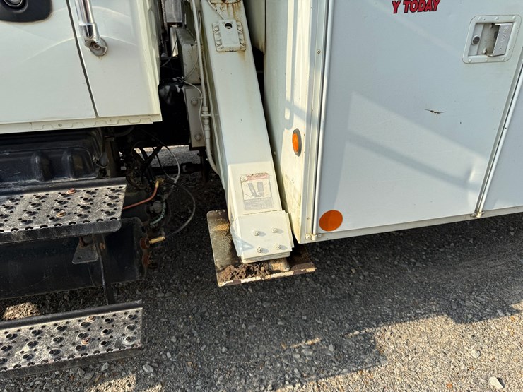 2007-international-durastar-4300-image-86
