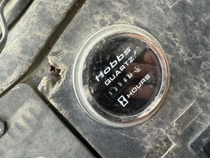 caterpillar-tl642-image-45
