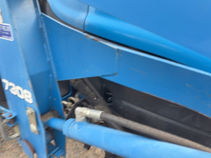 new-holland-7308-image-38