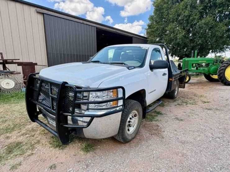 2007-chevrolet-2500hd-image-2