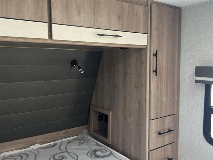 #140-•-2025-grand-design-imagine-xls-22mle-camper-image-67